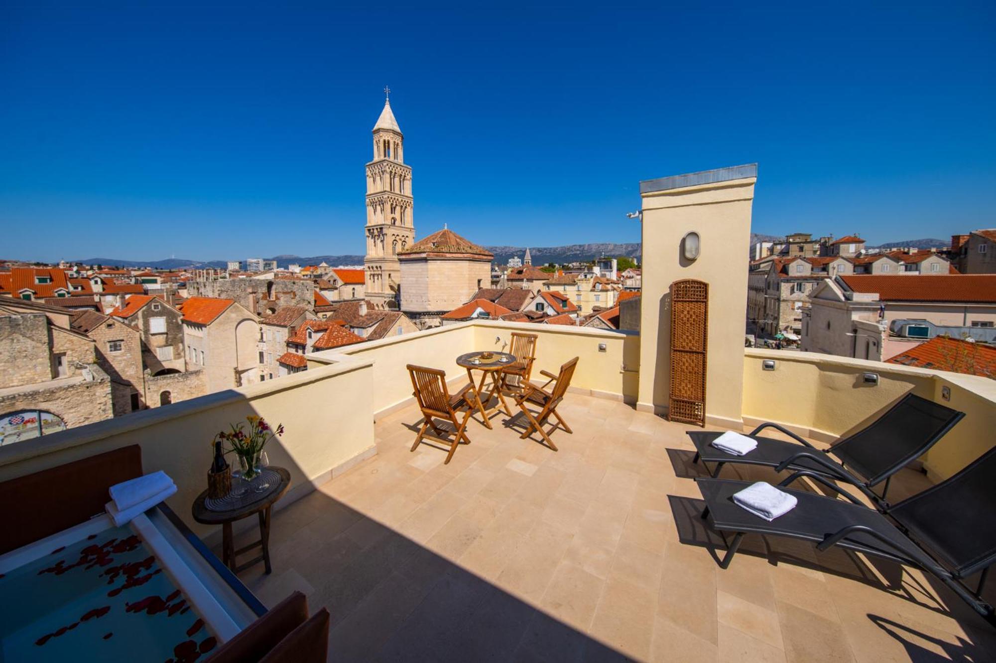 Appartement Terazza Grande In Diocletian Tower à Split Extérieur photo