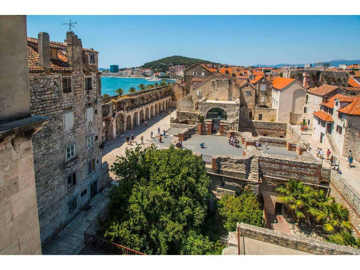 Appartement Terazza Grande In Diocletian Tower à Split Extérieur photo